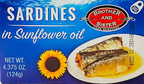 B & S SARDINES IN SUNFLOWER OIL 125 G